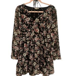 Entro Black Ruffled Tiered Mini Dress with Bell Sleeves size Small